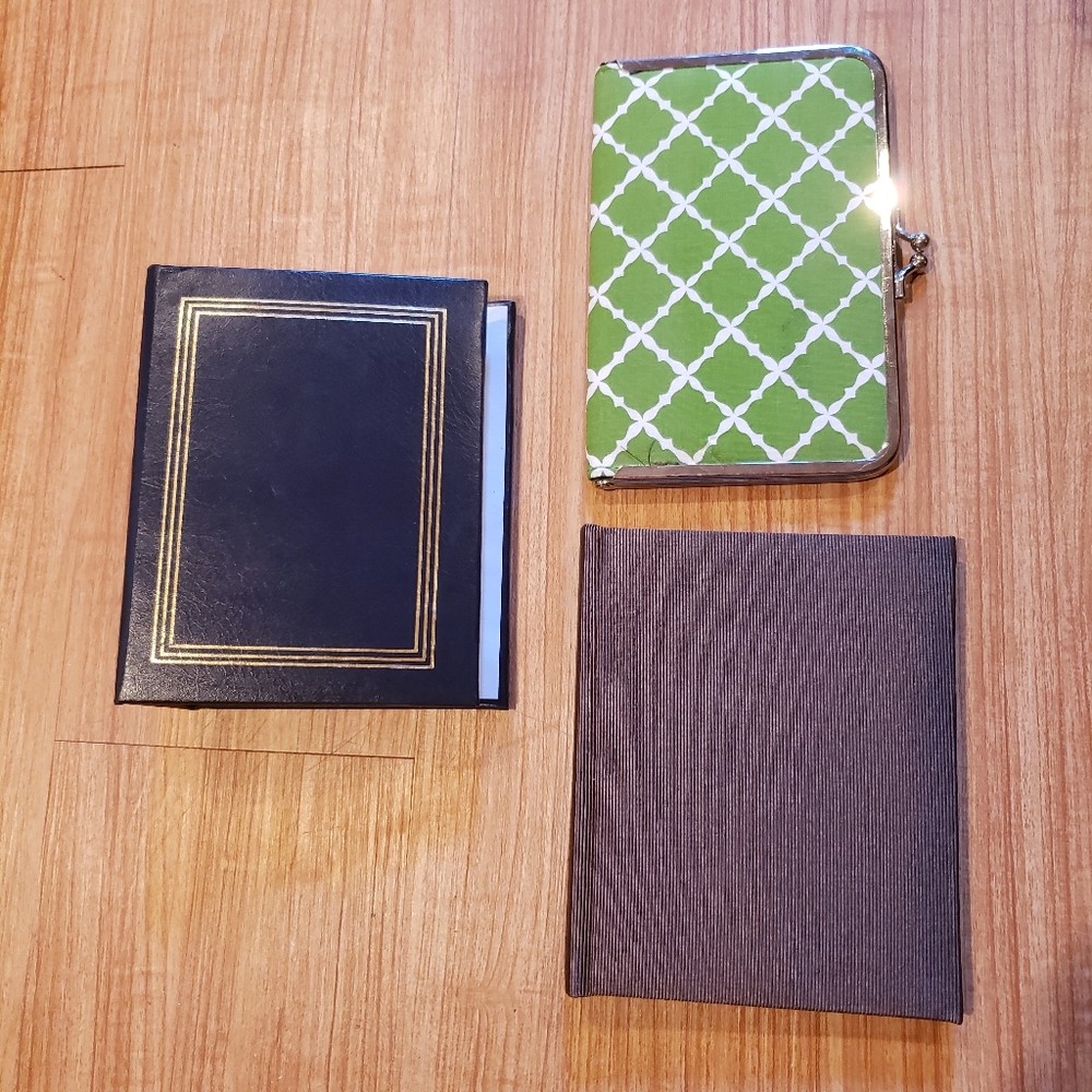 3 small photo albums, for 4x6-pictures